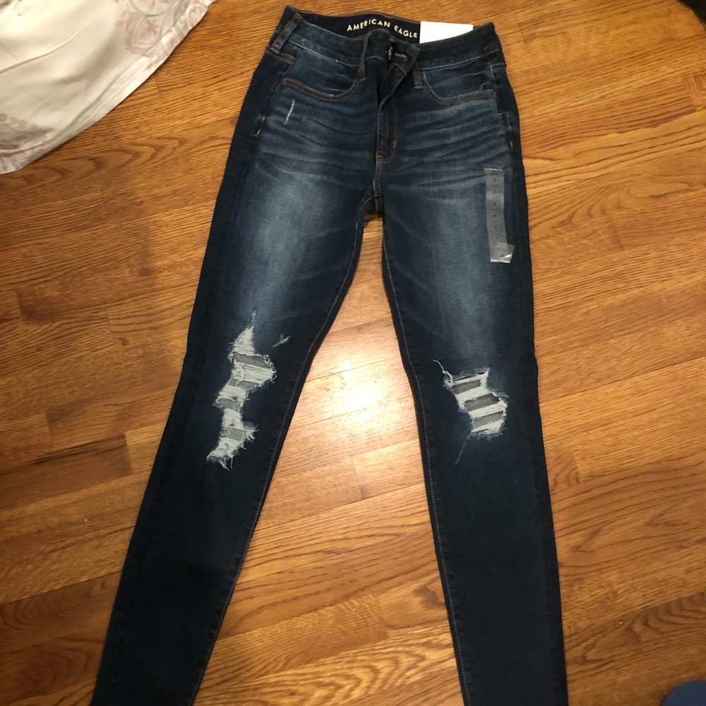 NWT American Eagle Distressed Long Jeans